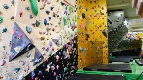 京都府のクライミング施設「クライミングジム CAIRN（ケルン）」